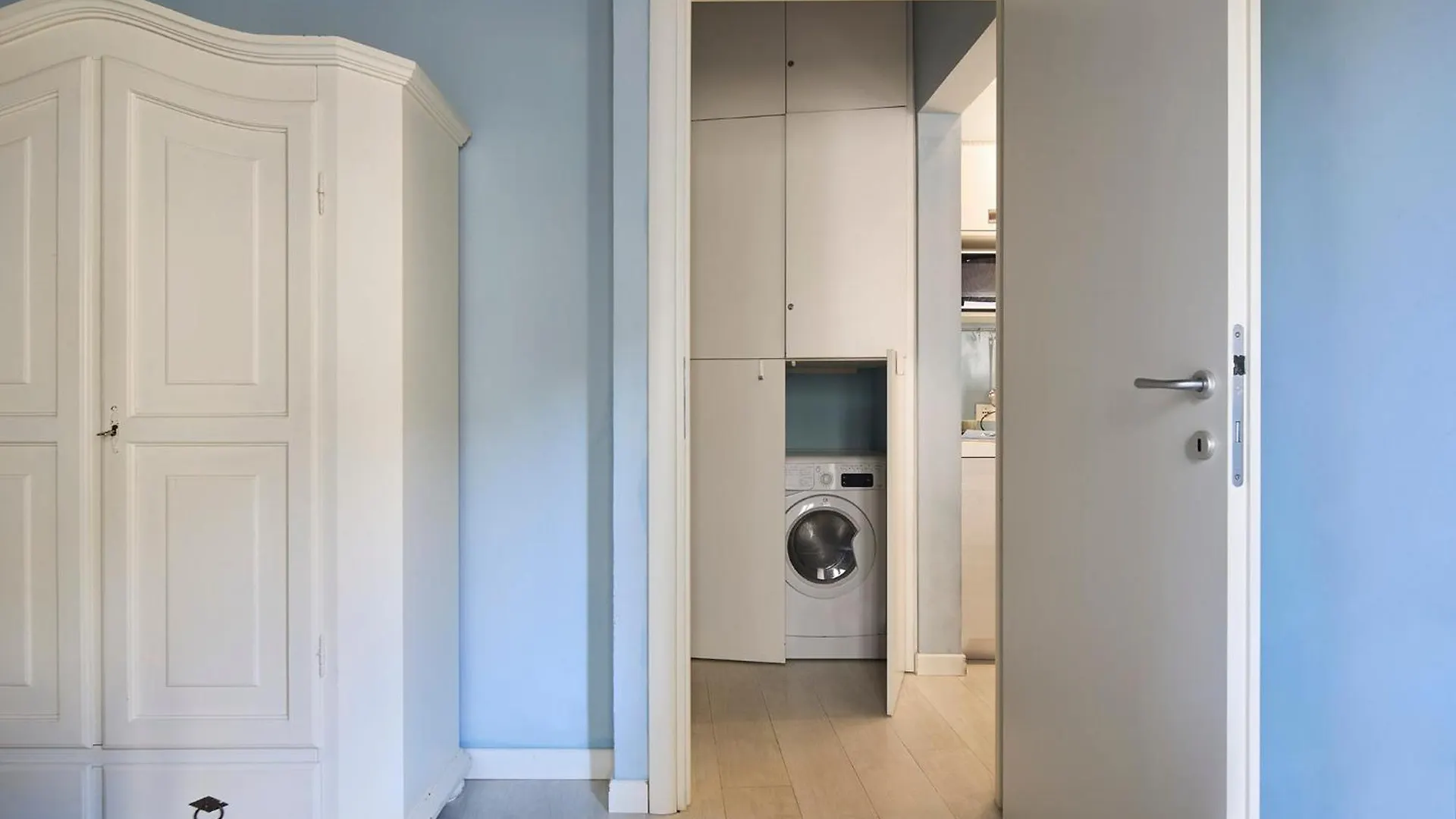 Apartment Panicale Blue Historic 1Br Stay Near Medici Chapels & Mercato Centrale Florenz Italien