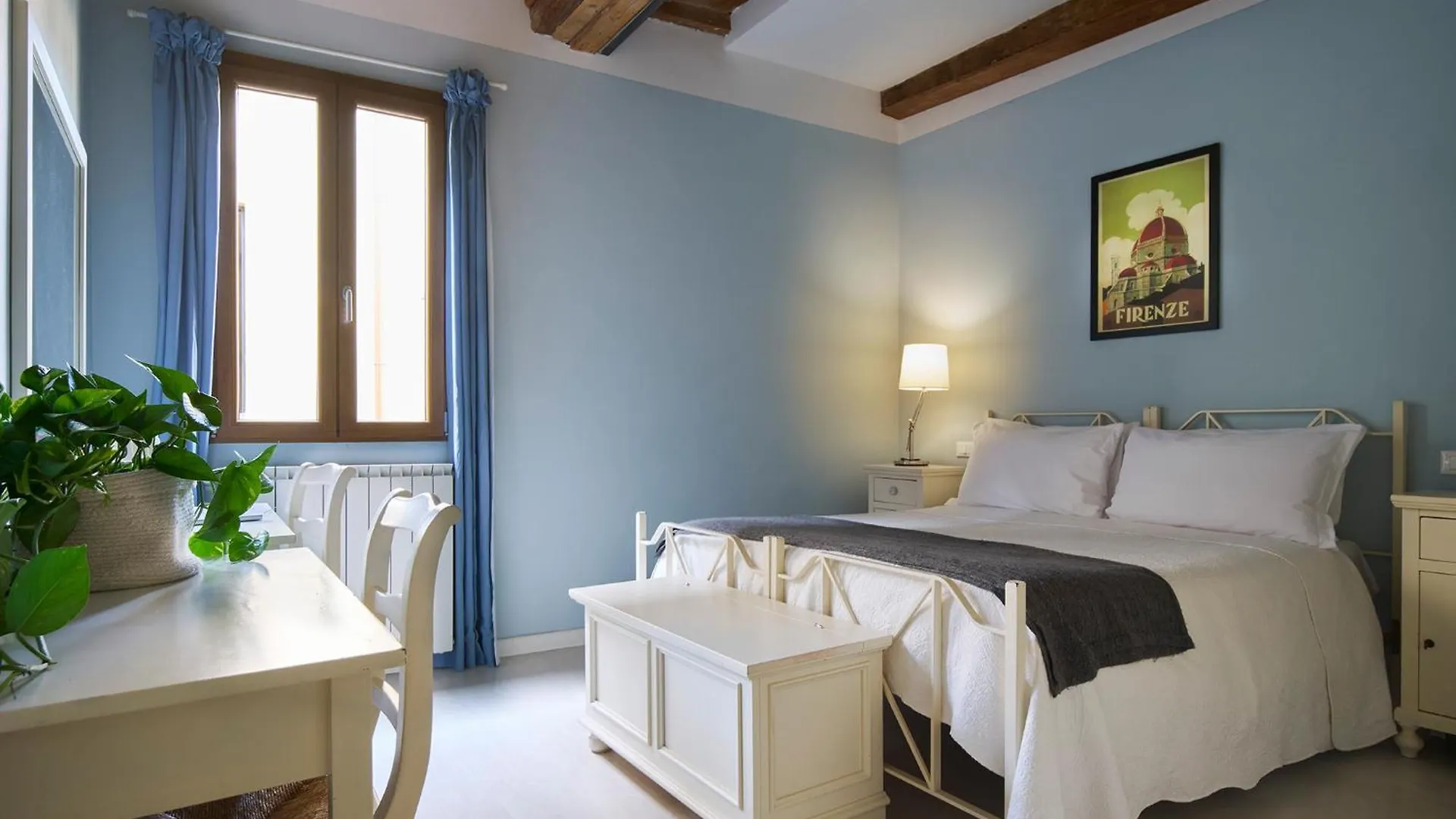 Panicale Blue Historic 1Br Stay Near Medici Chapels & Mercato Centrale Florenz